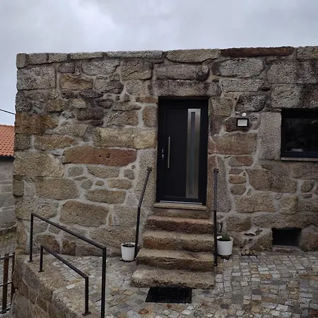 Casa Do Canastro * Мондин-ди-Башту